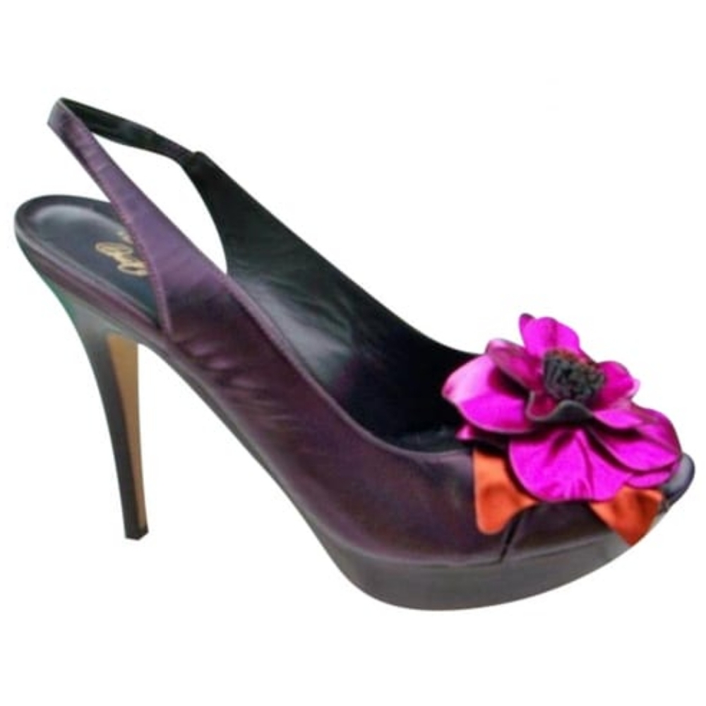 Donald J Pliner Wandie1010 Leather Heels. - Picture 1 of 14